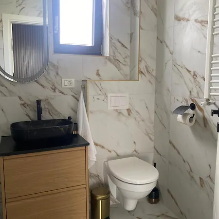 Luxury Vibes By The Sea Appartamento