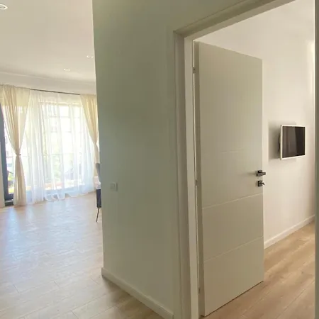 Luxury Vibes By The Sea Apartament Năvodari
